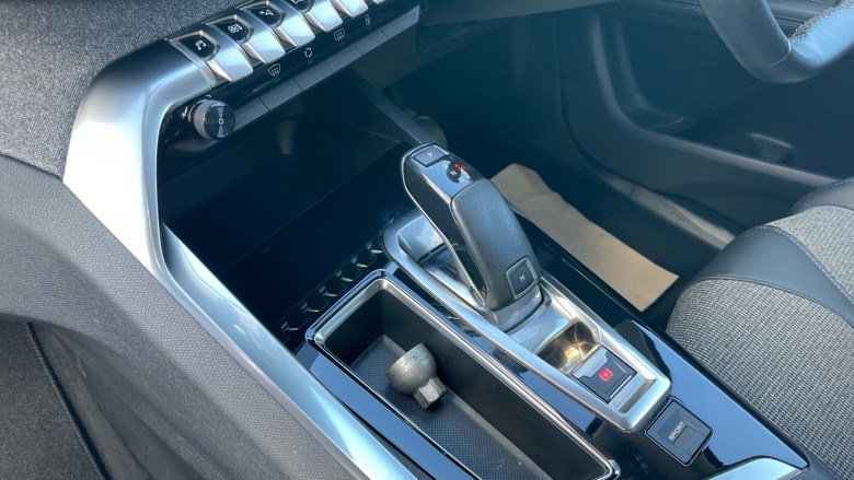 Peugeot 3008 1.2 Puretech Allure 5dr EAT6 Petrol Estate